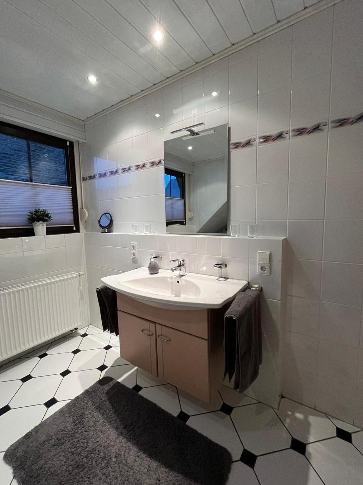 Kaisers Ferienhaus Kaifenheim Esterno foto